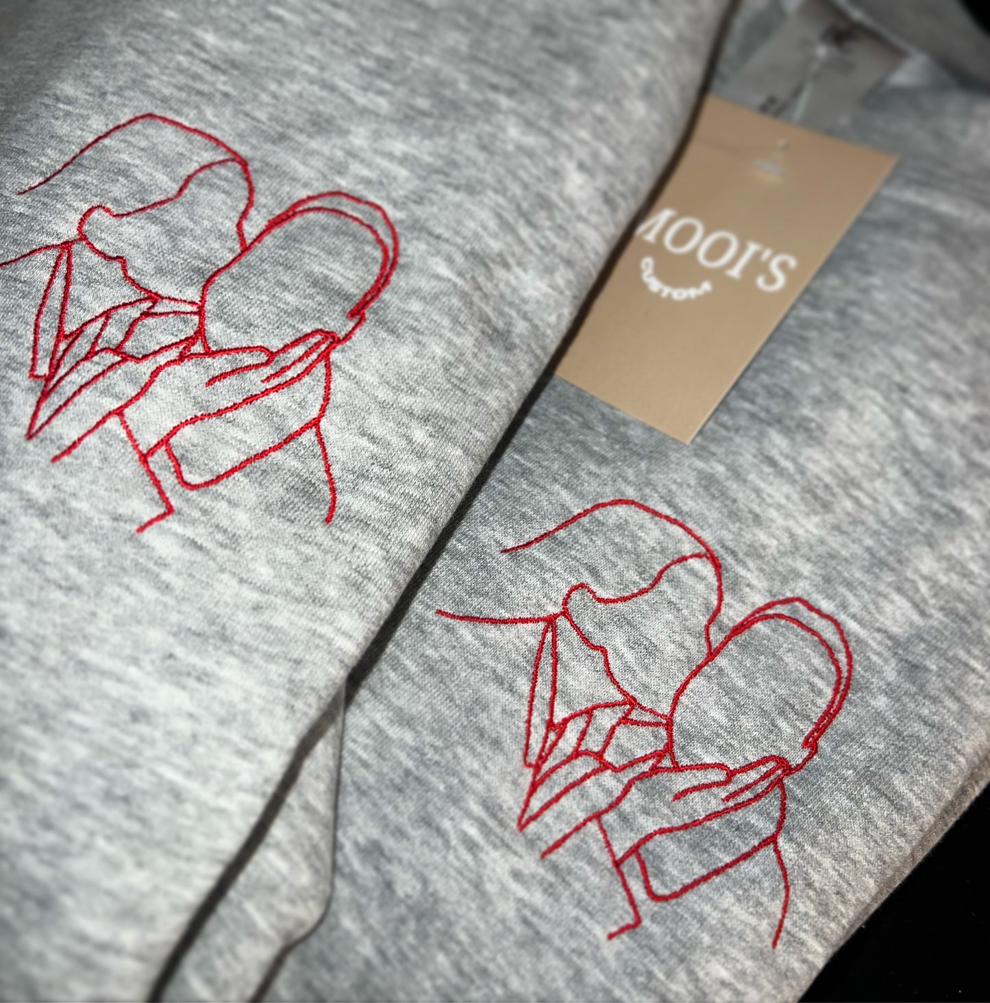 Line Art Sweater/Hoodie